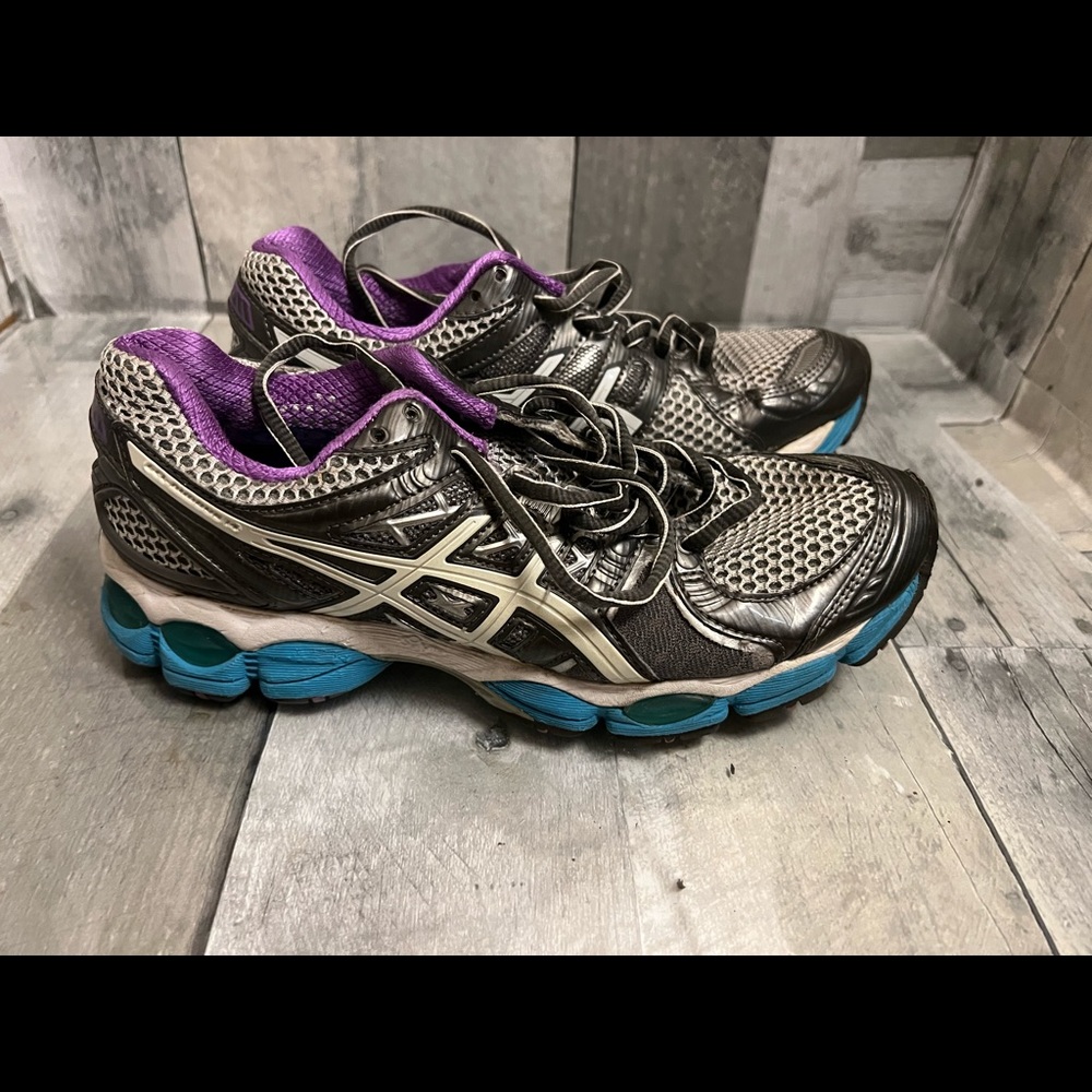 ASICS womens running shoes size 6.5